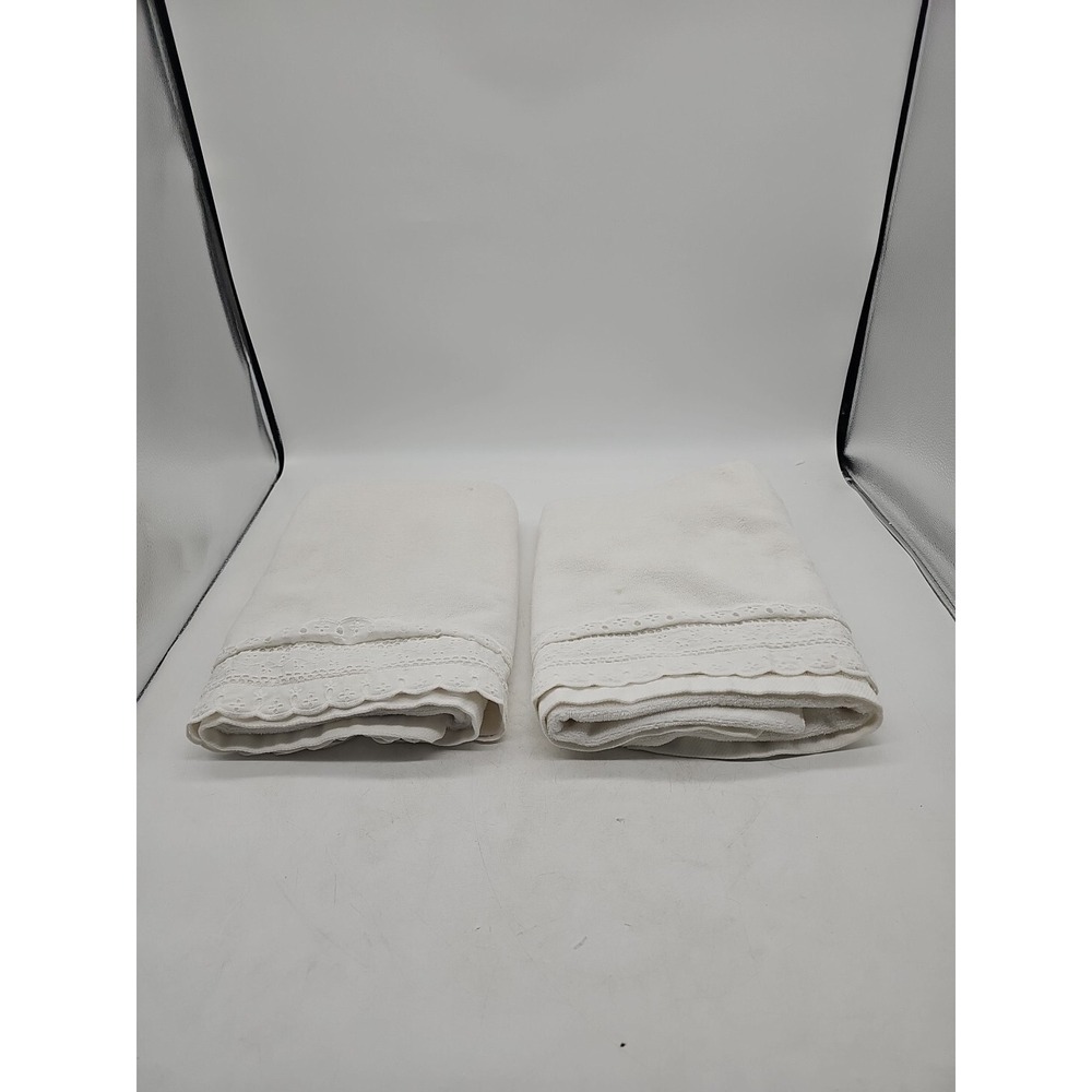 Vintage Trousseau (USA) Towels Lot Of 2 White Crocheted Edge Embroidered 48x25